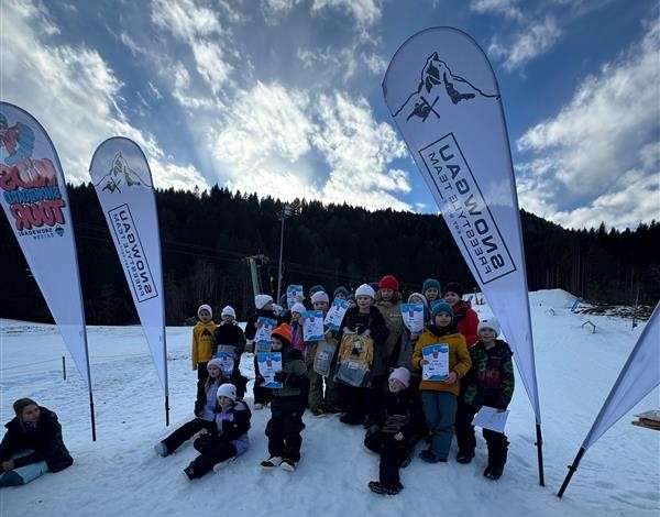 Snowboardgruppen Foto Kind