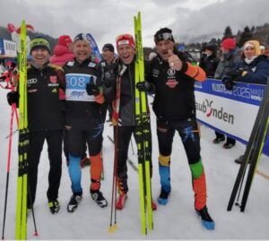 Gruppenfotos im Schnee