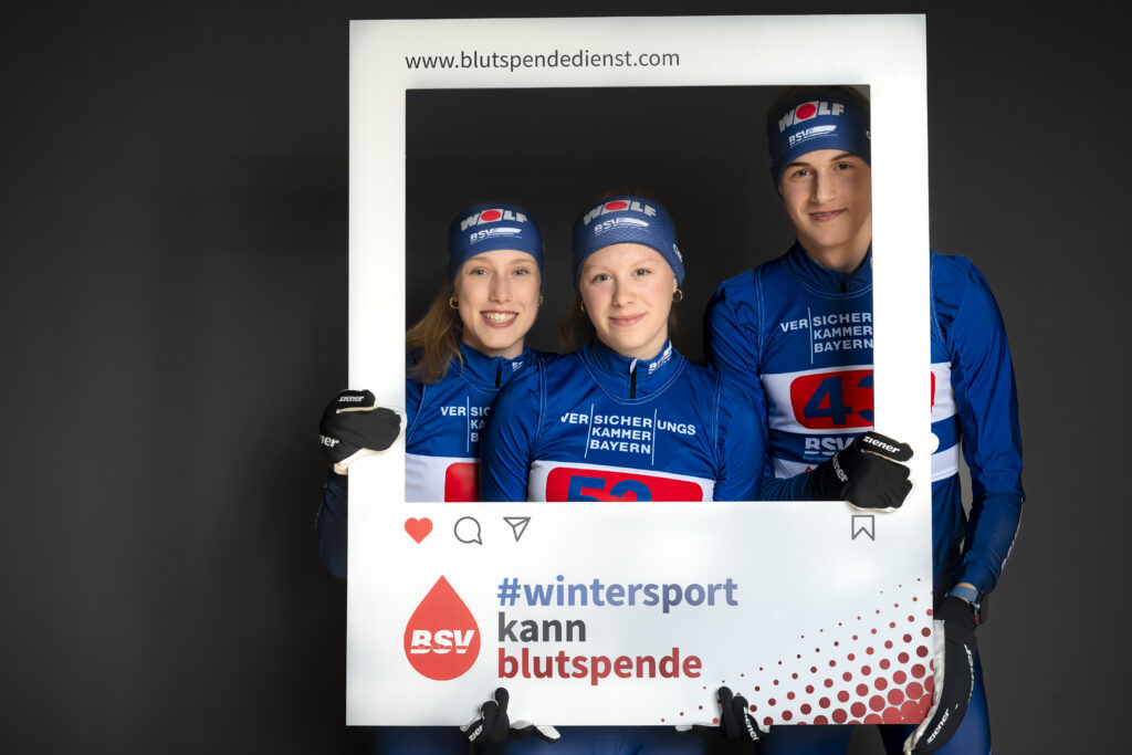 3 Personen in einem Bilderrahmen