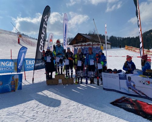 Lara Klein und Fabian Himmelsbach gewinnen die Titel bei den Bayerischen Meisterschaften 2022 im Slalom am Waldkopf/Sudelfeld
