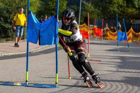 Ski Inlline Fahrerin