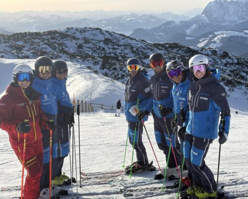 Gruppenbild Skifahrer