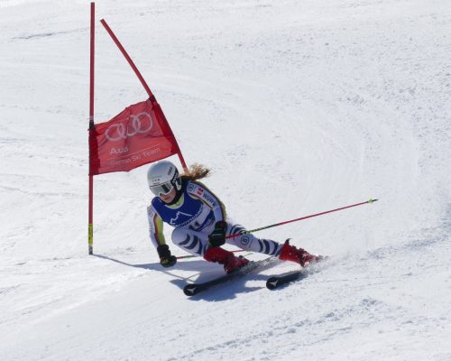 Doppelsieg durch Fabiana Dorigo und Emma Aicher Toni Tremmel gewinnt Herrenriesenslalom; Top Bedingungen am Götschen