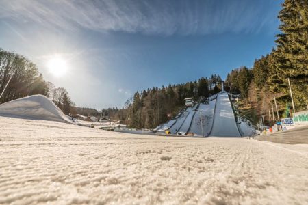 Sportstätten in Rastbüchl als Landesleistungszentrums Ski Nordisch staatlich anerkannt