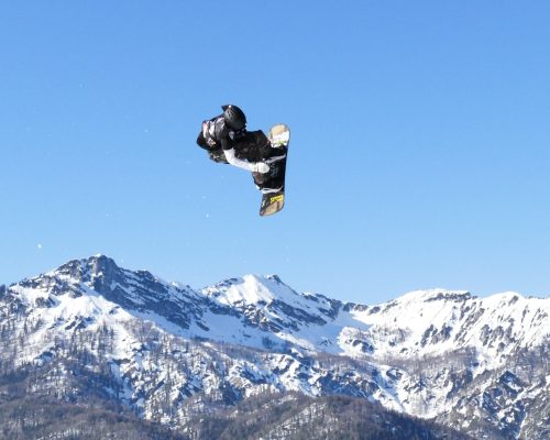 Spannender Big Air Europacup am Götschen – Nadja Flemming und Noah Vicktor werden Deutsche Meister