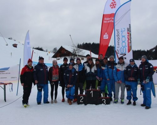 Starker Schneefall kann Skiliga Bayern Rennen am Sudelfeld nicht stoppen