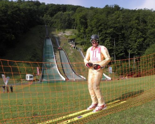 Flieg, Opa, fliiieg! – 16. Deutsche Seniorenmeisterschaften im Skisprung