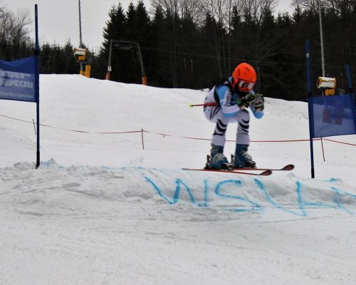 Björn Salhi (WSV Mitterfirmiansreut) auf dem Weg zum Tagessieg am Sonntag