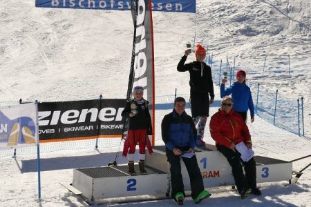 1. Platz Hannah Thalmeier, 2. Platz Marlena Aicher, 3. Platz Vivian Maurer 